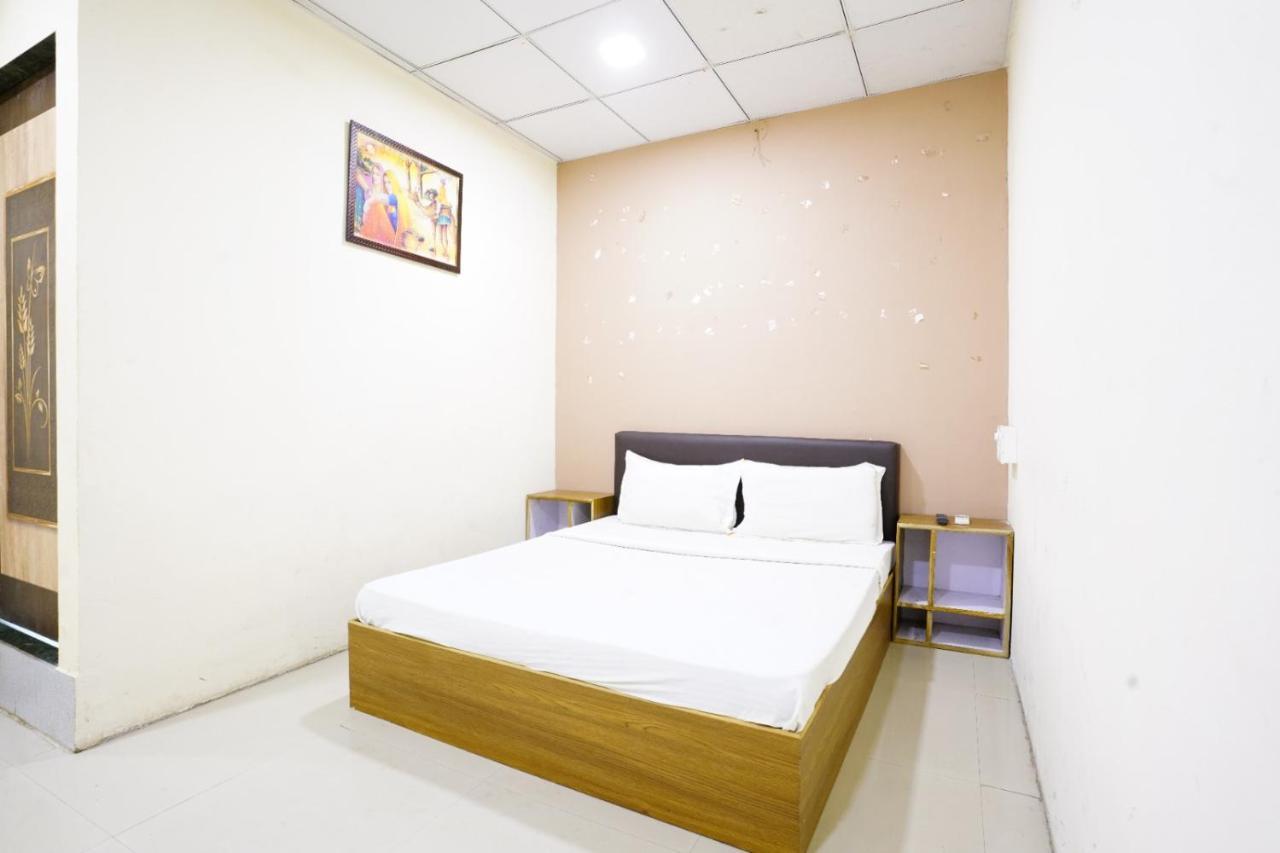 Hotel Nova Rooms Atlanta Shopping Surat Esterno foto